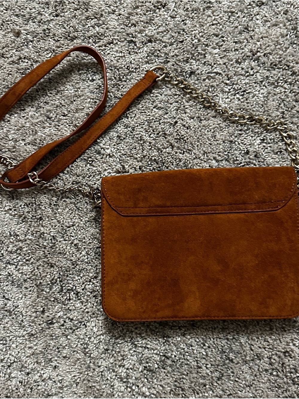 Forever 21 Suede Crossbody Bag in Cognac Brown with Gold Ring - Picture 4 of 4